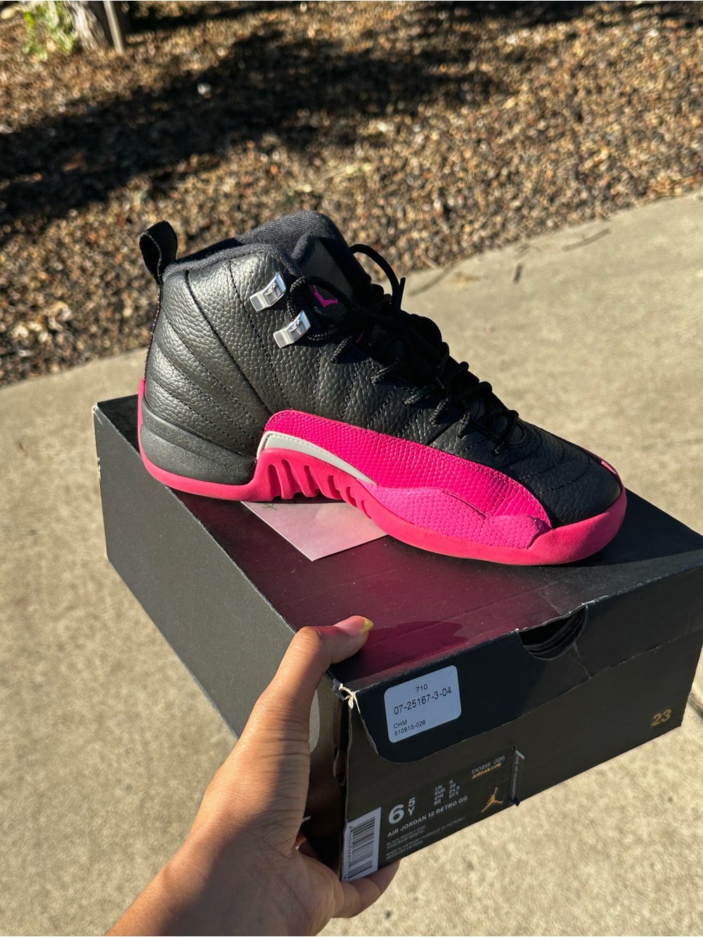 Jordan Kids Black and Pink Retro Basketball Sneakers. Size 6.5Y